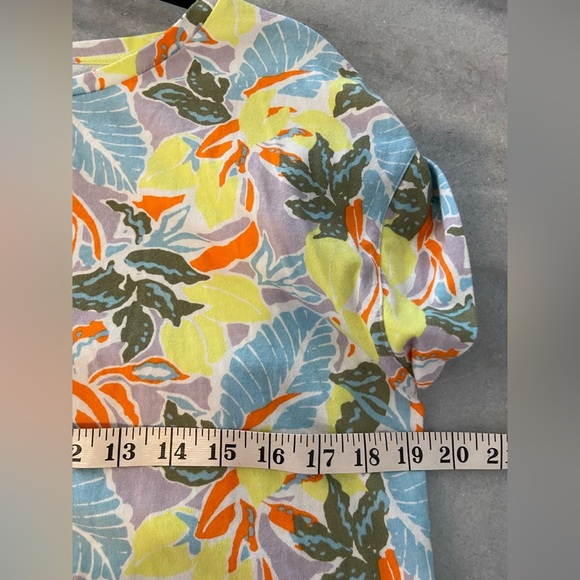 L.L. Bean Signature Size M Rangeley Cotton Tee Scoop Neck Lemon Floral Tee Shirt - Picture 9 of 10